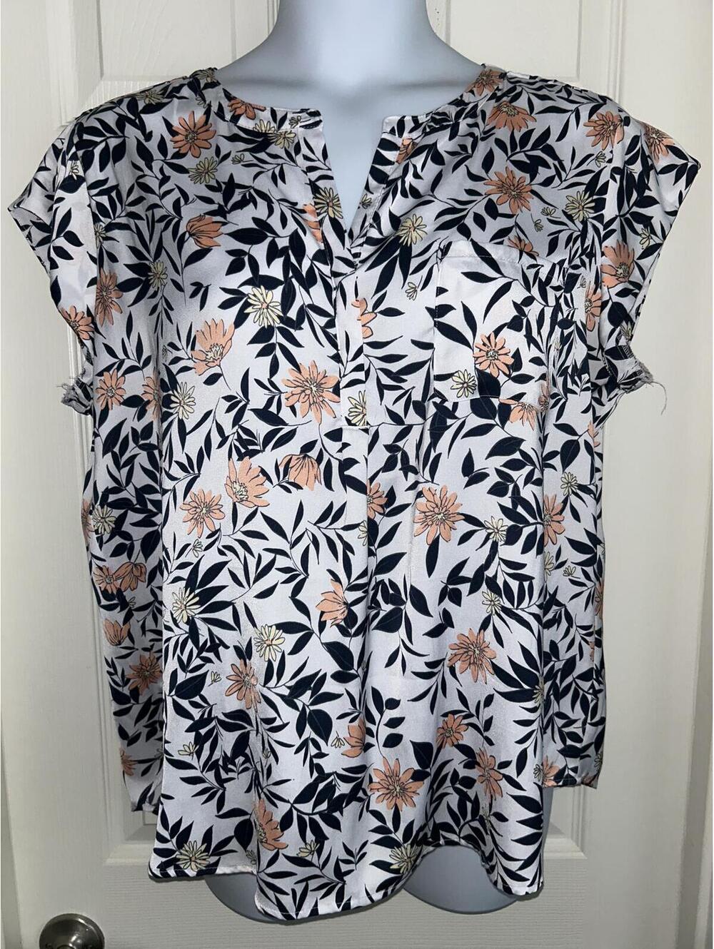 Liz Claiborne Floral Top sz XXL